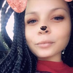 Meet your Posher, Felicia